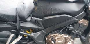 Recambio de moldura para honda cb 650r 2018- referencia OEM IAM 83511MKYD500  