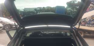 Recambio de amortiguadores maletero / porton para audi a4 avant (8w5) 2015-2019 básico referencia OEM IAM 8W9827552E  