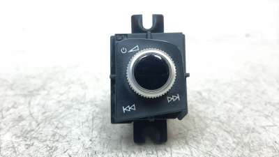 Recambio de mando control radio para audi a4 avant (8w5) 2015-2019 básico referencia OEM IAM 8W1919616  