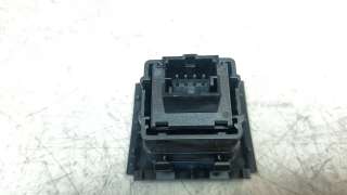 Recambio de warning para audi a4 avant (8w5) 2015-2019 básico referencia OEM IAM 8W0941509A  