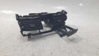 Recambio de rejilla aireadora para renault laguna iii 2007-2016 dynamique referencia OEM IAM 275000001R  