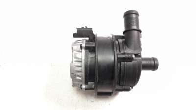 Recambio de bomba agua para renault express 2021- advance referencia OEM IAM 210105430R  