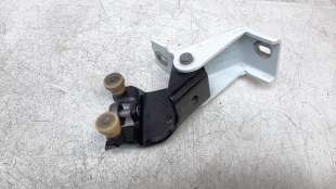 Recambio de soporte / guia puerta corredera para renault express 2021- advance referencia OEM IAM 824A65571R  
