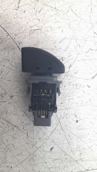Recambio de warning para toyota c-hr 2016- hybrid gr sport referencia OEM IAM RH7140H7  