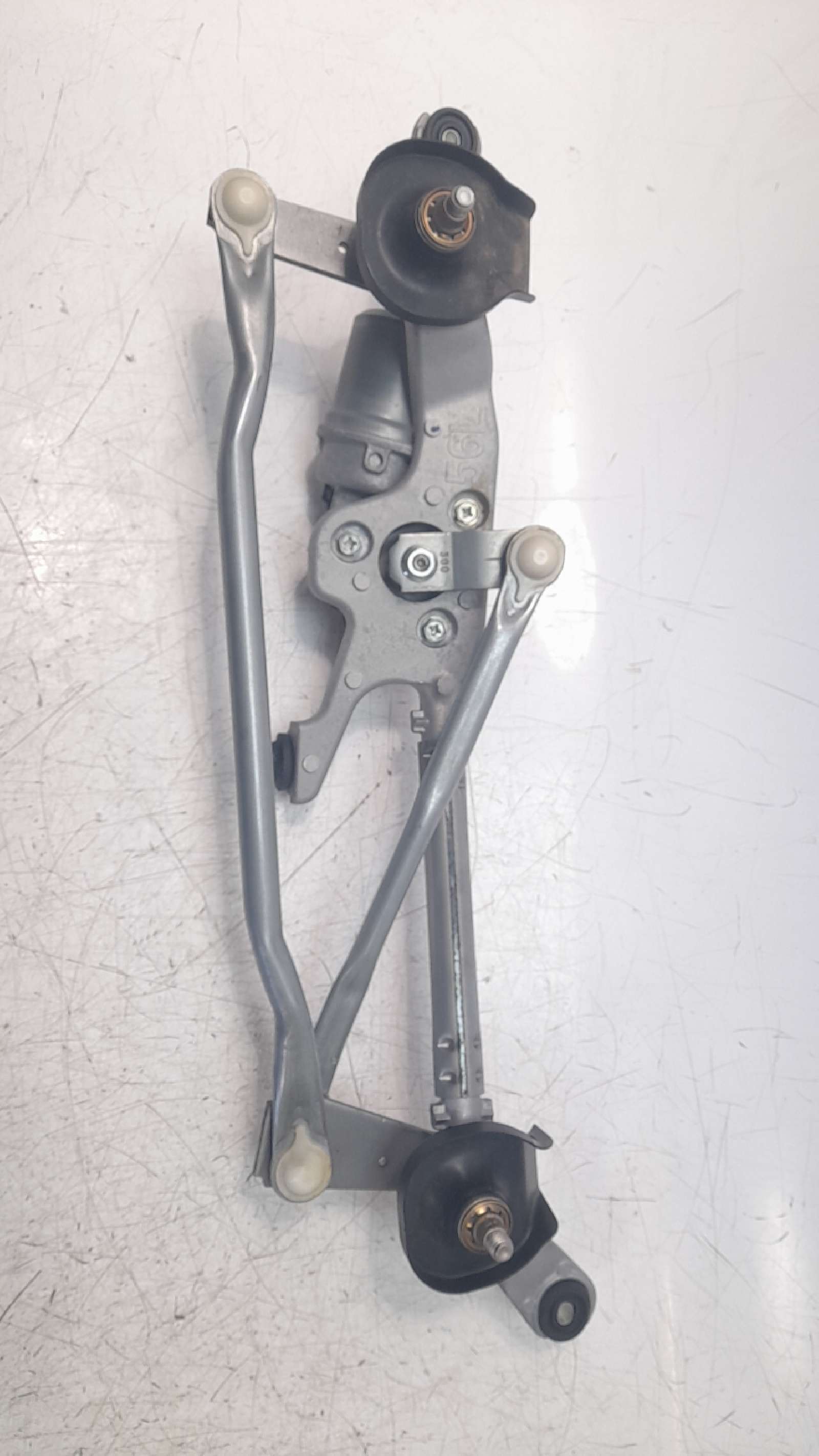 Recambio de motor limpia delantero para toyota c-hr 2016- hybrid gr sport referencia OEM IAM 85110F4010   Recambio de motor limpia delantero para toyota c-hr 2016- hybrid gr sport referencia OEM IAM 85110F4010