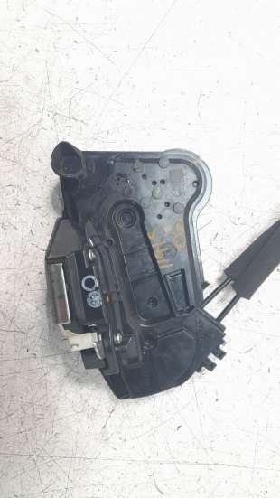 Recambio de cerradura puerta delantera derecha para toyota c-hr 2016- hybrid gr sport referencia OEM IAM 69030F4020   2