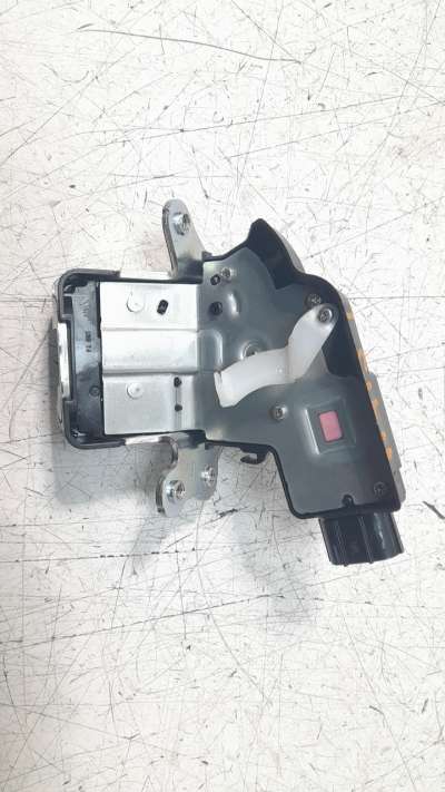 Recambio de cerradura maletero / porton para toyota c-hr 2016- hybrid gr sport referencia OEM IAM 69350F4010  