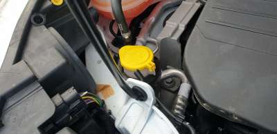 Recambio de deposito limpia para ford kuga 2019- st-line referencia OEM IAM 1831668  