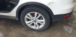 Recambio de paso rueda trasero izquierdo para ford kuga 2019- st-line referencia OEM IAM CV44S286D03AC  