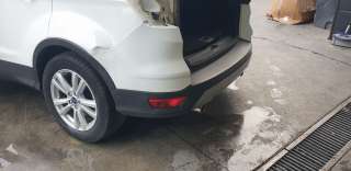 Recambio de paragolpes trasero para ford kuga 2019- st-line referencia OEM IAM CV4417D781EA  