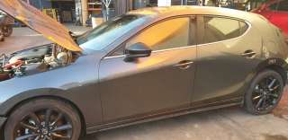 Recambio de puerta delantera izquierda para mazda 3 berlina (bp) 2019- evolution referencia OEM IAM BCY15902XC  