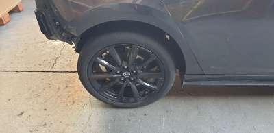 Recambio de pinza de freno trasera derecha para mazda 3 berlina (bp) 2019- evolution referencia OEM IAM BCKA26980B  