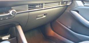 Recambio de guantera para mazda 3 berlina (bp) 2019- evolution referencia OEM IAM BEPN6403002  