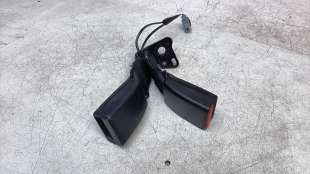 Recambio de enganche cinturon trasero izquierdo para renault clio iv 2012- referencia OEM IAM 818170058R  