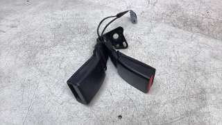 Recambio de enganche cinturon trasero izquierdo para renault clio iv 2012- referencia OEM IAM 818170058R  