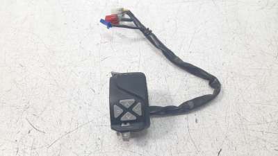 Recambio de piña luces izquierda para ktm 390 duke 2016- 390 duke referencia OEM IAM 93011070000  
