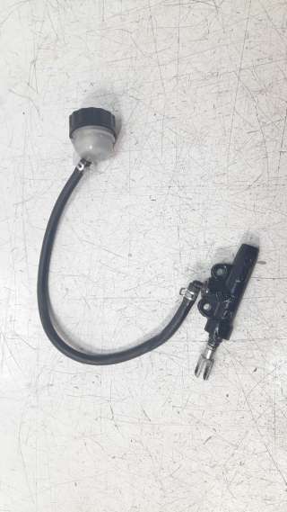 Recambio de bomba freno para ktm 390 duke 2016- 390 duke referencia OEM IAM 93013060000  