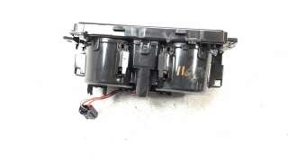 Recambio de cenicero para audi q7 4mg 2019- referencia OEM IAM 4M8862533  
