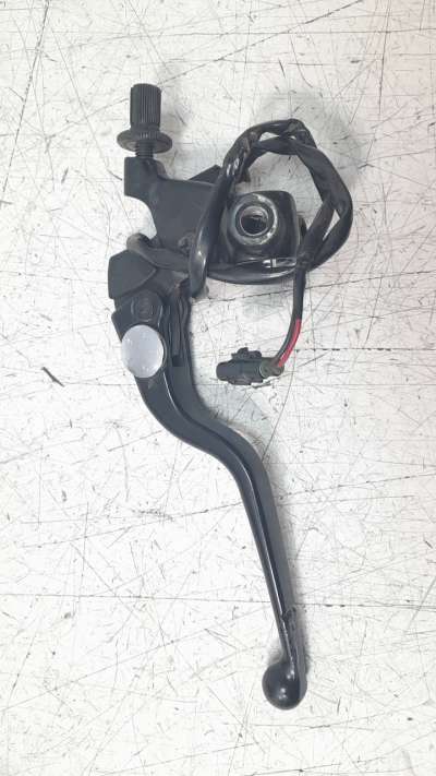 Recambio de maneta izquierda para ktm 390 duke 2016- 390 duke referencia OEM IAM 93502031100  