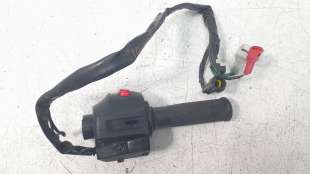 Recambio de piña luces derecha para ktm 390 duke 2016- 390 duke referencia OEM IAM 93511074000  