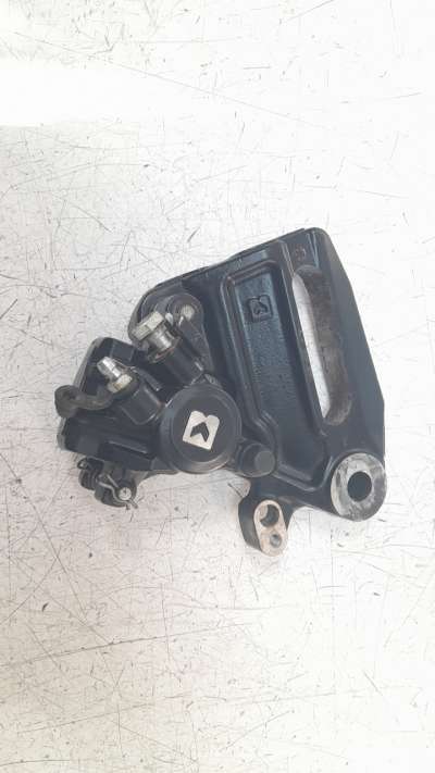 Recambio de pinza de freno trasera derecha para ktm 390 duke 2016- 390 duke referencia OEM IAM 94513080000  