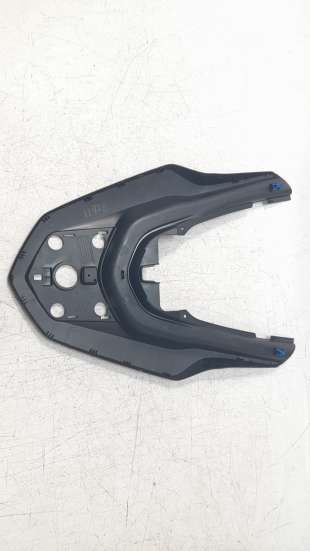 Recambio de moldura para honda pcx 125 2020- referencia OEM IAM 84151K1ZJ100   2