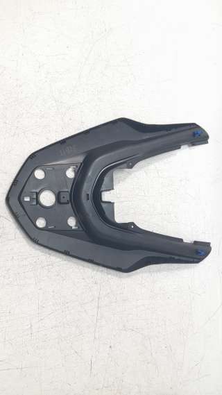 Recambio de moldura para honda pcx 125 2020- referencia OEM IAM 84151K1ZJ100  