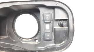 Recambio de tapa exterior combustible para audi q7 4mg 2019- referencia OEM IAM 4M0810593  