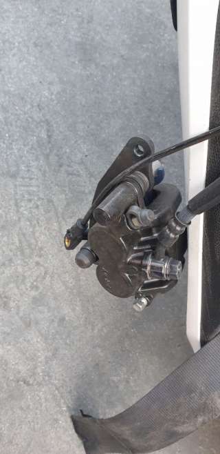 Recambio de pinza de freno delantera izquierda para honda pcx 125 2020- referencia OEM IAM 45150K29D02  