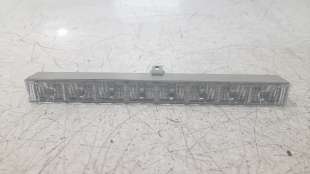 Recambio de luz central de freno para toyota corolla (e21) 2019- hybrid style referencia OEM IAM 8157012450  