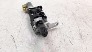Recambio de amortiguadores de porton para audi q7 4mg 2019- referencia OEM IAM 4M0827851C  