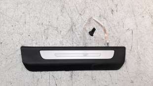 Recambio de moldura para audi q7 4mg 2019- referencia OEM IAM 4M0947418  