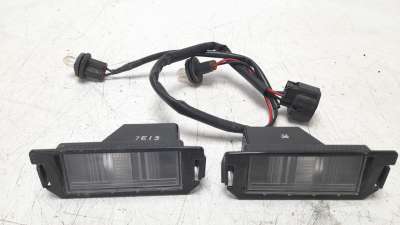 Recambio de piloto matricula para hyundai ioniq 2016- referencia OEM IAM 92501G2000  