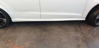 Recambio de estribo lateral para audi a3 sportback (8vf) 2016- referencia OEM IAM 8V4853860  