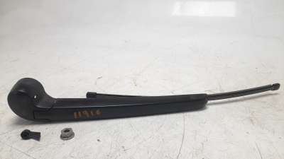 Recambio de brazo limpia trasero para audi a3 sportback (8vf) 2016- referencia OEM IAM 8V3955407  