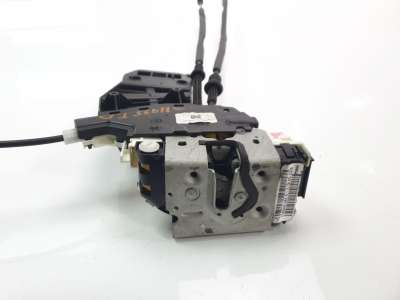 Recambio de cerradura puerta trasera derecha para jeep compass ii 2017- longitude 4x2 referencia OEM IAM 68466852AA  