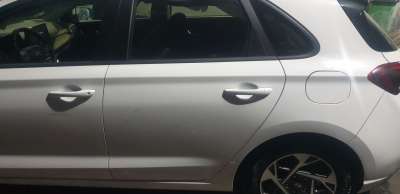 Recambio de puerta trasera izquierda para hyundai i30 (pd) 2017- tecno mild-hybrid referencia OEM IAM 77003G4000  