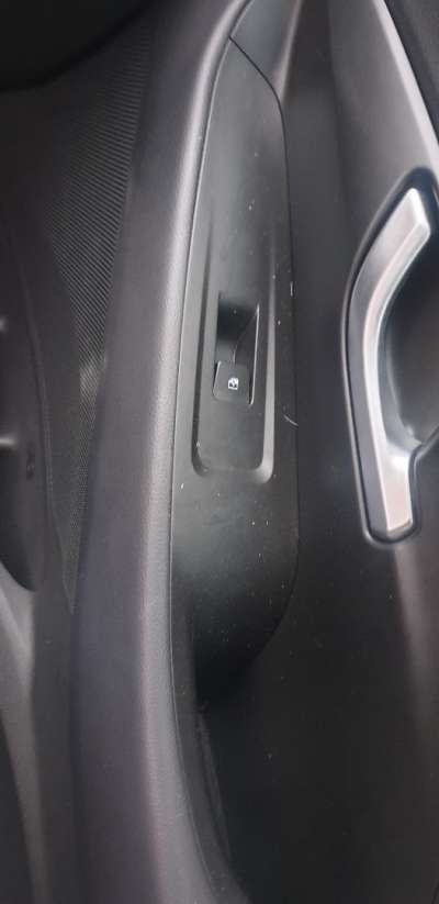Recambio de mando elevalunas delantero derecho para hyundai i30 (pd) 2017- tecno mild-hybrid referencia OEM IAM 93576G4100  