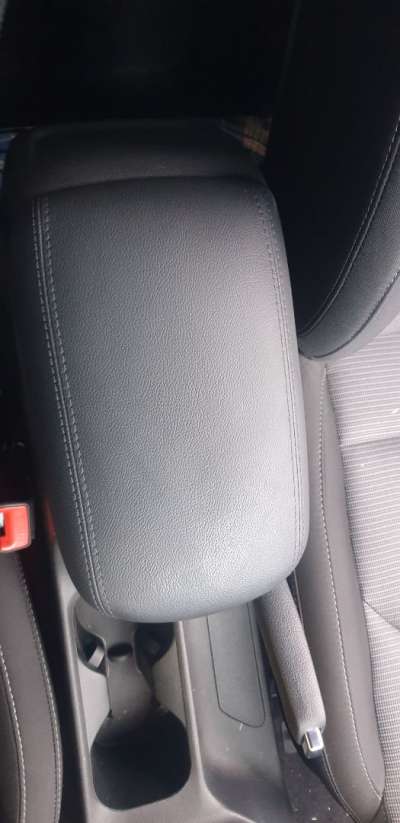 Recambio de apoyabrazos central para hyundai i30 (pd) 2017- tecno mild-hybrid referencia OEM IAM 84660G4000TRY  