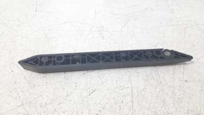 Recambio de moldura para seat mo 2024- mo referencia OEM IAM MOLDURA  