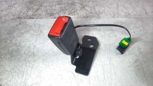 Recambio de enganche cinturon trasero central para jeep renegade 2014- 1.6 m-jet cat referencia OEM IAM 735644474  