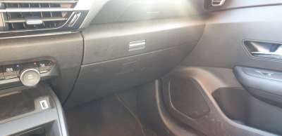 Recambio de guantera para citroën c4 x 2022- e-shine referencia OEM IAM 98338983ZD  