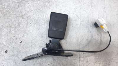 Recambio de enganche cinturon trasero derecho para jeep renegade 2014- 1.6 m-jet cat referencia OEM IAM 735644475  