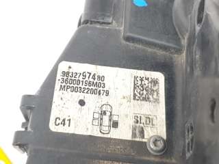 Recambio de cerradura puerta trasera derecha para citroën c4 berlina 2020-2023 e-feel referencia OEM IAM 9832797480  