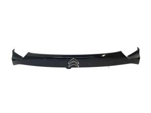 Recambio de molduras traseras para citroën c4 berlina 2020-2023 e-feel referencia OEM IAM 9838657780  
