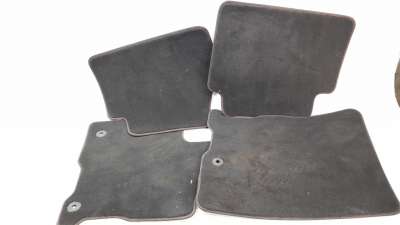 Recambio de juego alfombrillas para ford kuga 2019- st-line referencia OEM IAM LV4BS13087SA3JA6  