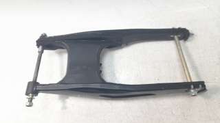 Recambio de puente trasero para honda cb125 r 2017- referencia OEM IAM 52200K98E20  