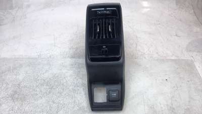 Recambio de aireador central para jeep compass ii 2017- 1.6 m-jet cat referencia OEM IAM 609653810  