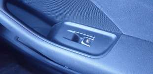 Recambio de mando elevalunas delantero derecho para audi a3 sportback (8va) 2012-2016 attraction referencia OEM IAM 8V0959855C  