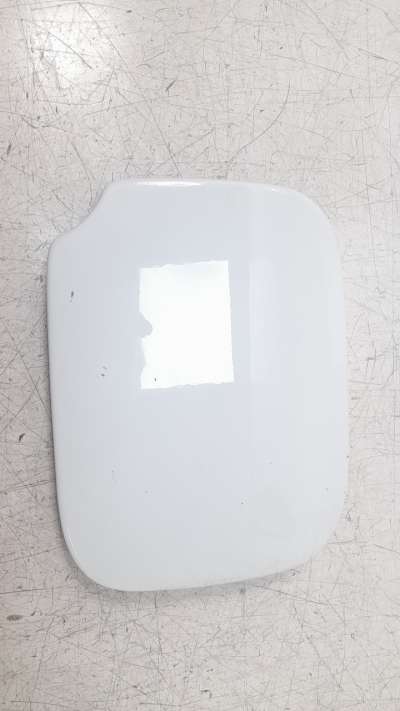 Recambio de tapa exterior combustible para dacia sandero 2012- stepway referencia OEM IAM 788304589R  